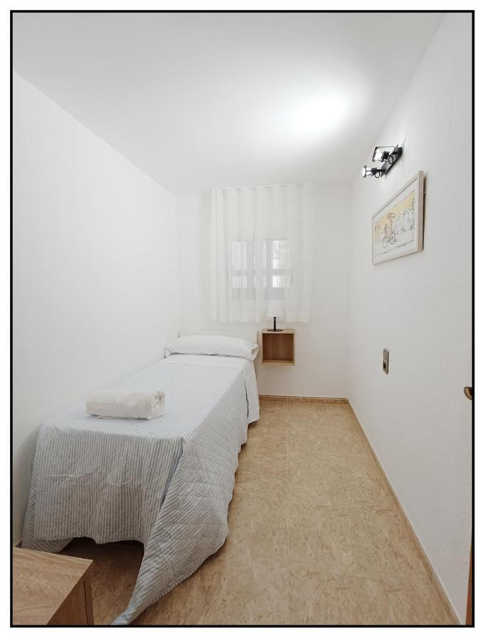 סאלו Apartamento Centrico Junto Al Mar - Wifi Free מראה חיצוני תמונה