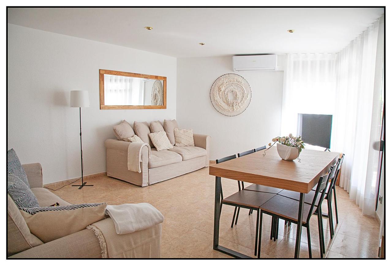 סאלו Apartamento Centrico Junto Al Mar - Wifi Free מראה חיצוני תמונה