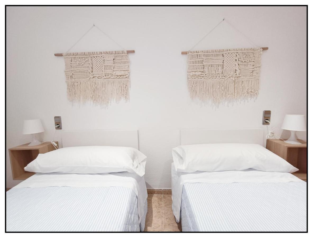 סאלו Apartamento Centrico Junto Al Mar - Wifi Free מראה חיצוני תמונה