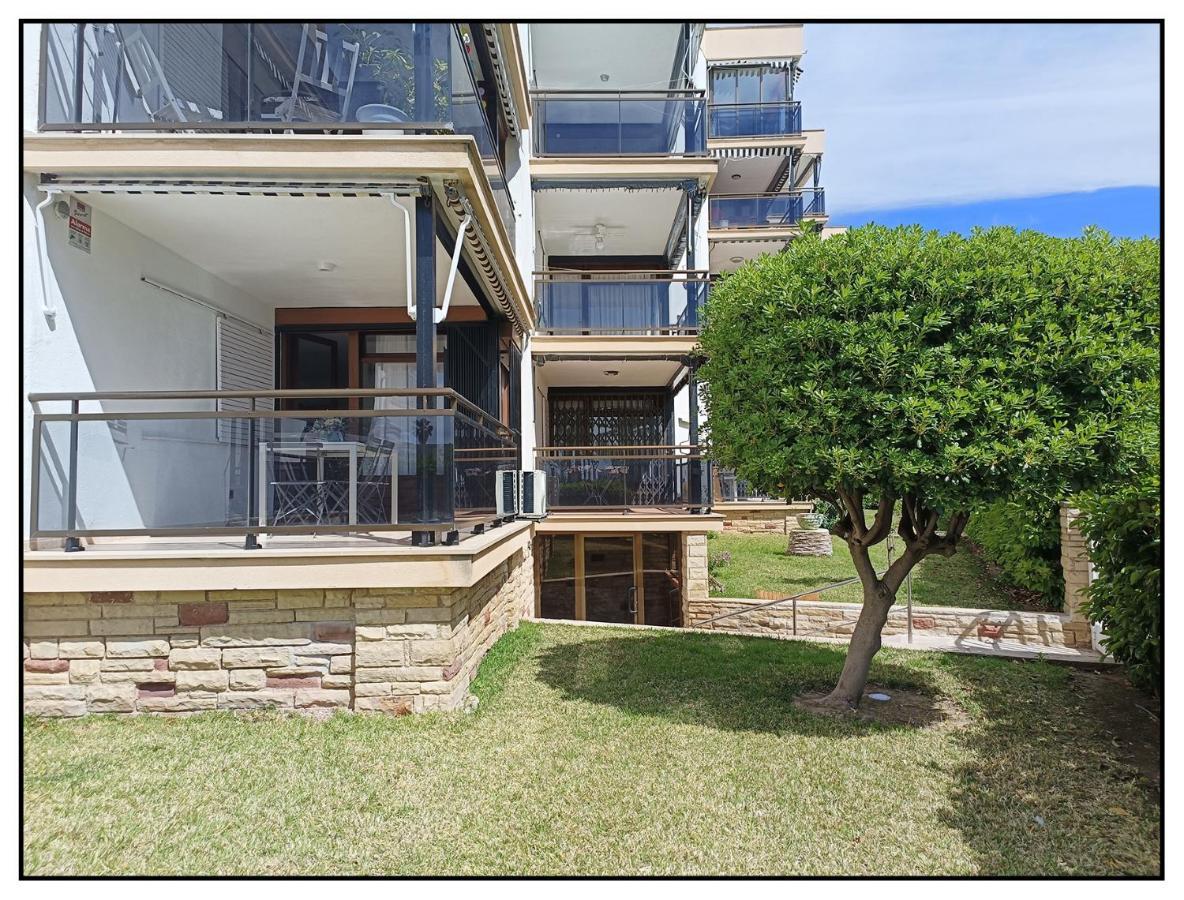 סאלו Apartamento Centrico Junto Al Mar - Wifi Free מראה חיצוני תמונה